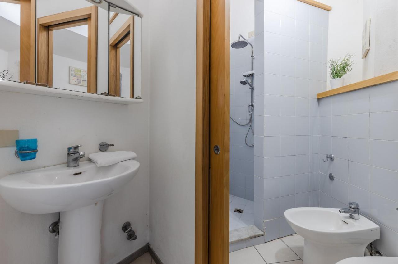 Tuttomondo Central Flat With Private Courtyard Pisa Esterno foto